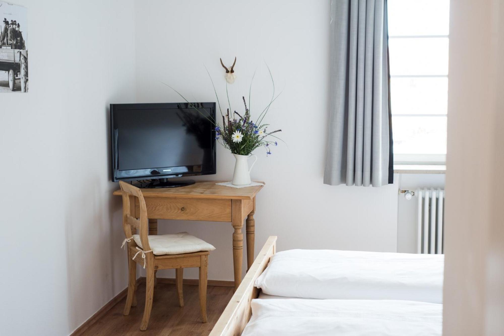 Wailtl Hotel Dorfen Phòng bức ảnh